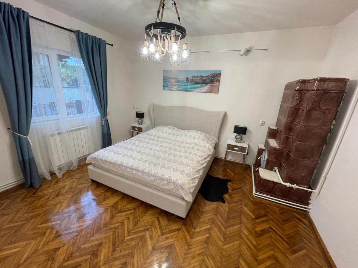Premier Rooms Плоєшті Екстер'єр фото